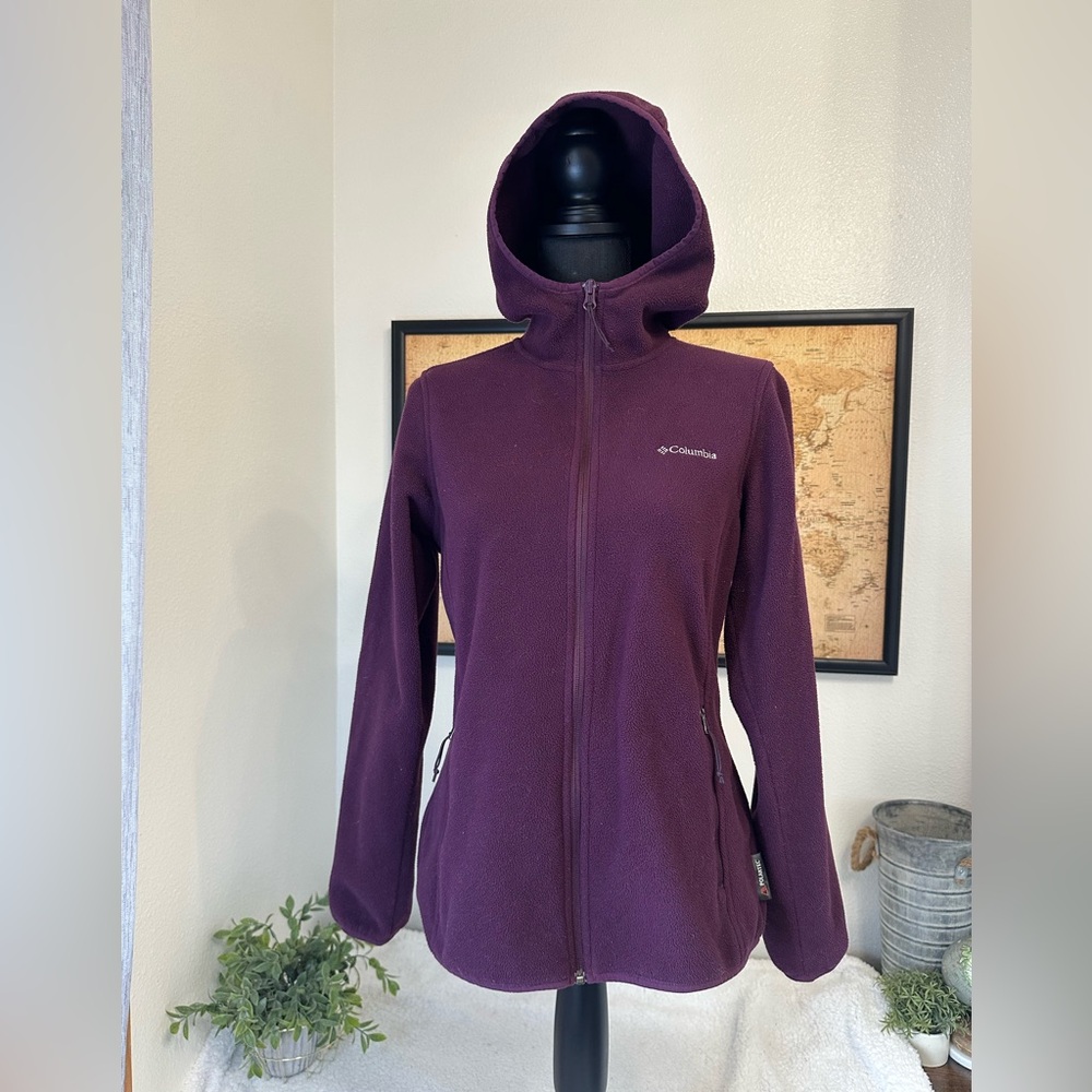 Columbia fleece zip up sweater with hood